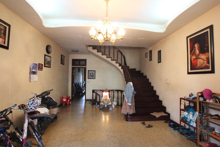 Furnished house available for rent on Au Co street, Tay Ho, Hanoi